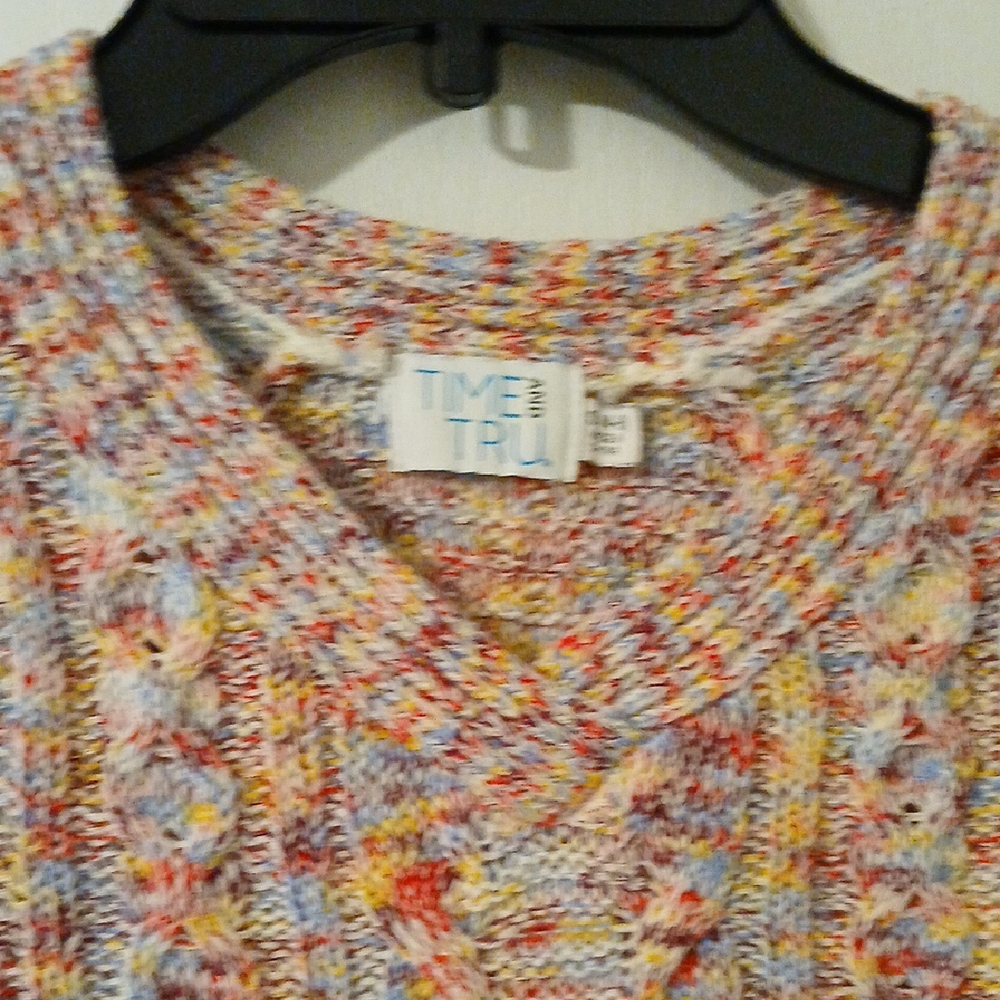 Time and Tru Multicolor Knit V- Neck Sweater - Picture 4 of 8